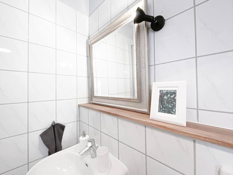 Schoene Ferienwohnung Mit Blick Ueber Stadtwald ライプツィヒ エクステリア 写真