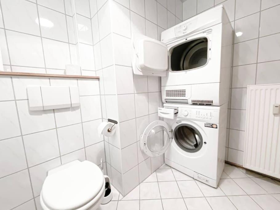 Schoene Ferienwohnung Mit Blick Ueber Stadtwald ライプツィヒ エクステリア 写真