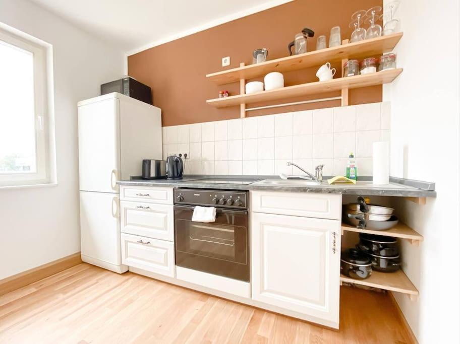 Schoene Ferienwohnung Mit Blick Ueber Stadtwald ライプツィヒ エクステリア 写真