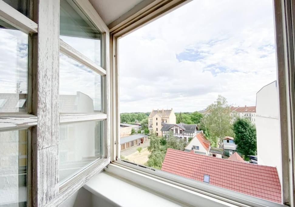 Schoene Ferienwohnung Mit Blick Ueber Stadtwald ライプツィヒ エクステリア 写真